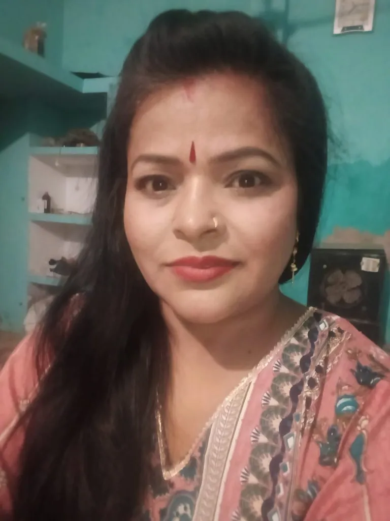POONAM PAL